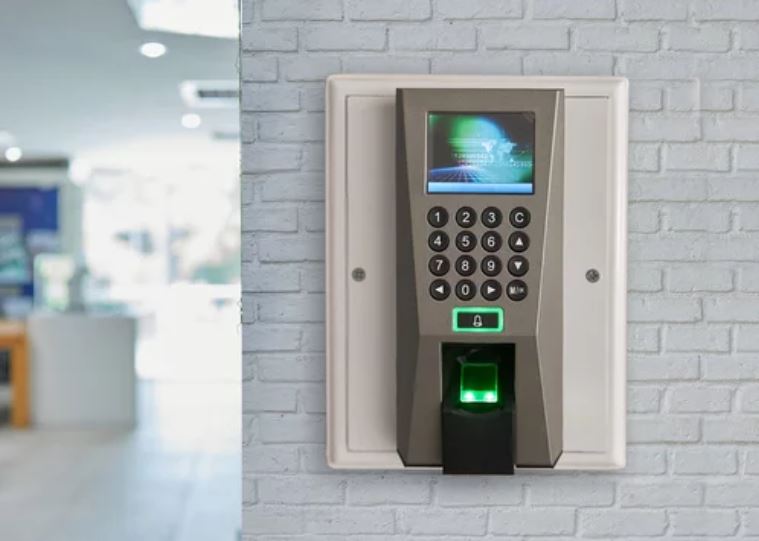 Biometric Door Access Control System Supplier in Dubai